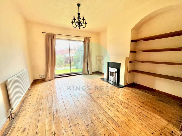 2 Bedroom Terraced House To Rent In Southover Road, Bromley, BR1