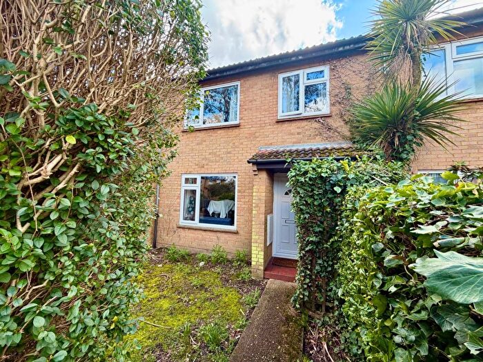 4 Bedroom Terraced House For Sale In Notley End, Englefield Green, Egham, Surrey, TW20
