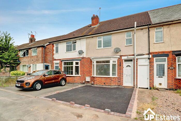 3 Bedroom Terraced House To Rent In Tudor Road, Camp Hill, Nuneaton, CV10