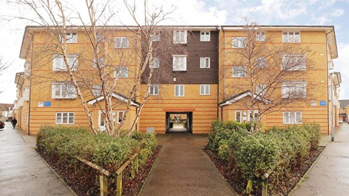 2 Bedroom Apartment For Sale In Stanley Close, New Eltham, London, SE9