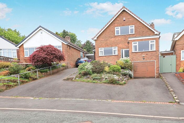 3 Bedroom Detached House For Sale In Trimpley Gardens, Penn, Wolverhampton, WV4