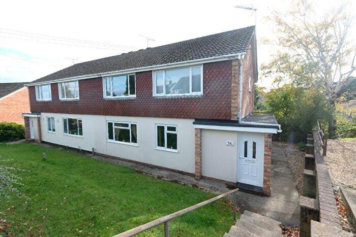 2 Bedroom Ground Maisonette For Sale In Hillview Road, Hythe, Southampton, SO45