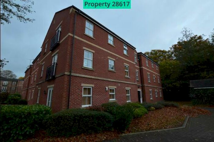 2 Bedroom Apartment To Rent In Sandlewood Crescent, Leeds, LS6