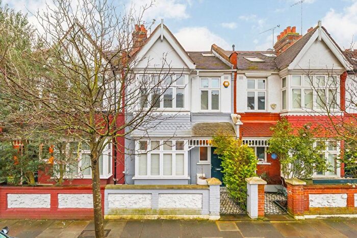 3 Bedroom Terraced House To Rent In Larnach Road, Hammersmith, W6