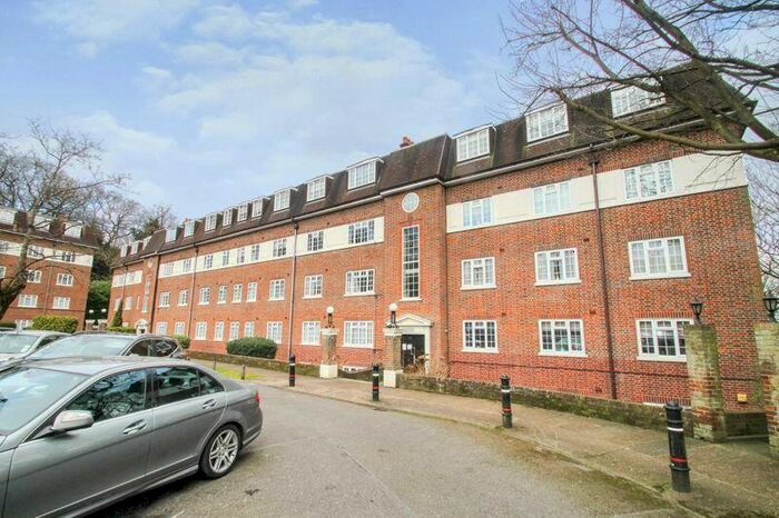 Flat To Rent In Sudbury Hill, Harrow, HA1