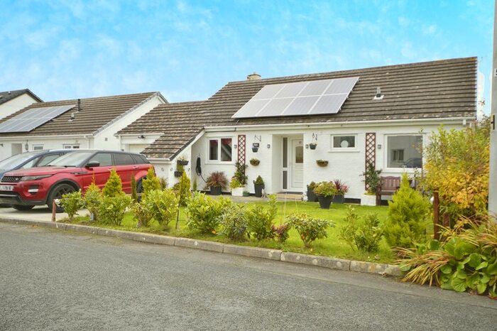 3 Bedroom Bungalow For Sale In Nant Y Mynydd, Llanfechell, Amlwch, Nant Y Mynydd, LL68