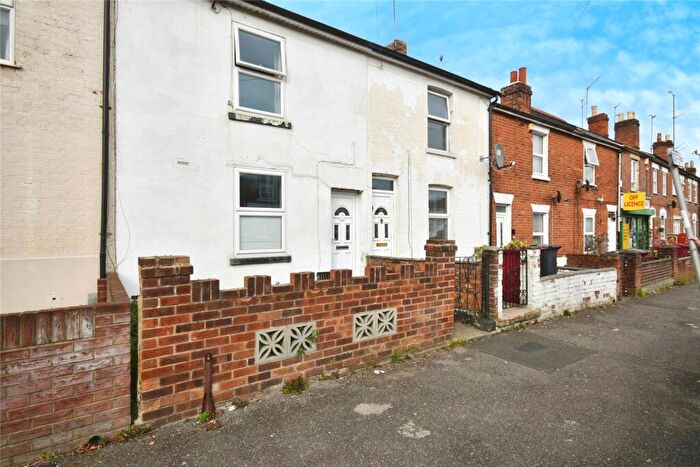 2 Bedroom Terraced House For Sale In Great Knollys Street, Reading, RG1