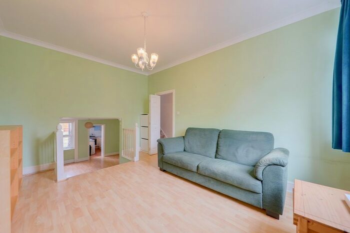 3 Bedroom Terraced House To Rent In Dermody Road, Hither Green, London, SE13