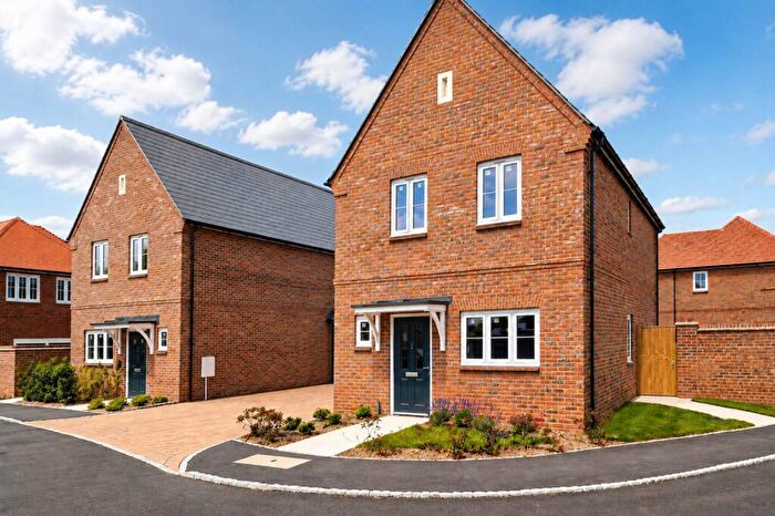 2 Bedroom House For Sale In Hornbeam Lane, Wilstone, HP23