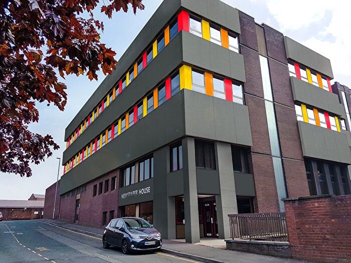 1 Bedroom Flat For Sale In High Street, Blackburn, BB1