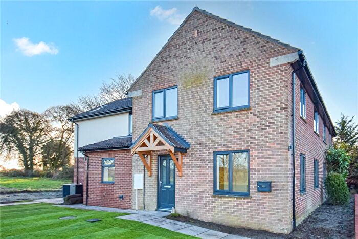 4 Bedroom Semi Detached House To Rent In Easton Royal, Pewsey, Wiltshire, SN9