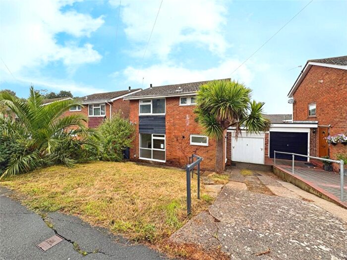 3 Bedroom Detached House For Sale In Sylvan Avenue, East Cowes, Isle Of Wight, PO32