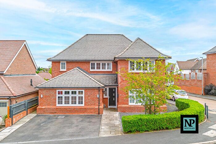 4 Bedroom Detached House For Sale In Wensleydale, Wilnecote, B77