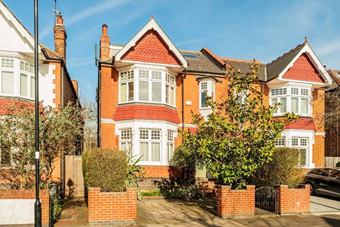 6 Bedroom Property For Sale In Boileau Road, Ealing, W5