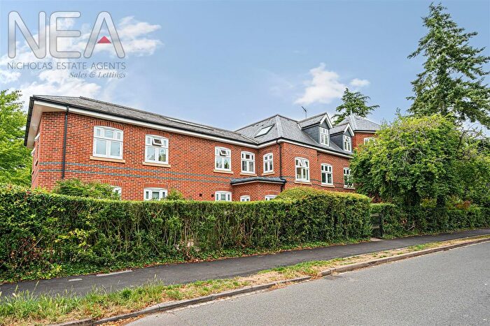 2 Bedroom Flat To Rent In Richmond Road, Caversham, Reading, RG4
