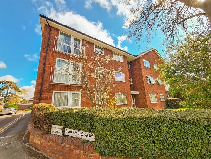 Houses for sale & to rent in UB8 1NS, Park Road,,Uxbridge North, Uxbridge