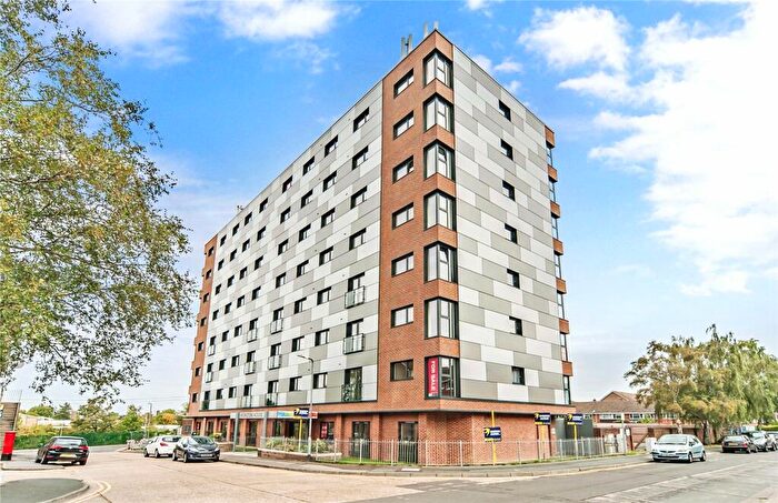 1 Bedroom Flat To Rent In Azalea Drive, Swanley, Kent, BR8