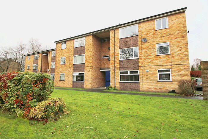 2 Bedroom Flat To Rent In Haddon House, Carslake Avenue, Bolton, BL1
