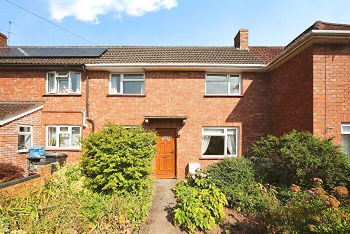 3 Bedroom Terraced House For Sale In Quantock View, Bishops Lydeard, Taunton, TA4