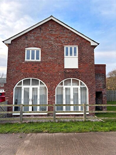 3 Bedroom Barn Conversion To Rent In Pentre Lane, Rhuddlan, Rhyl, Denbighshire, LL18