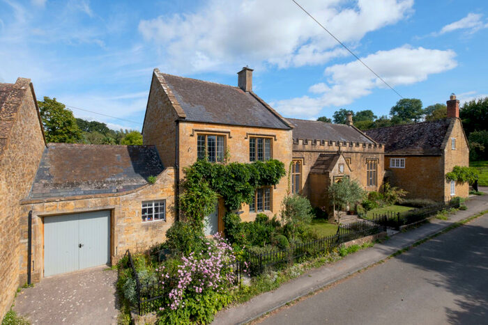 4 Bedroom Detached House For Sale In Nether Compton, Sherborne, Dorset, DT9