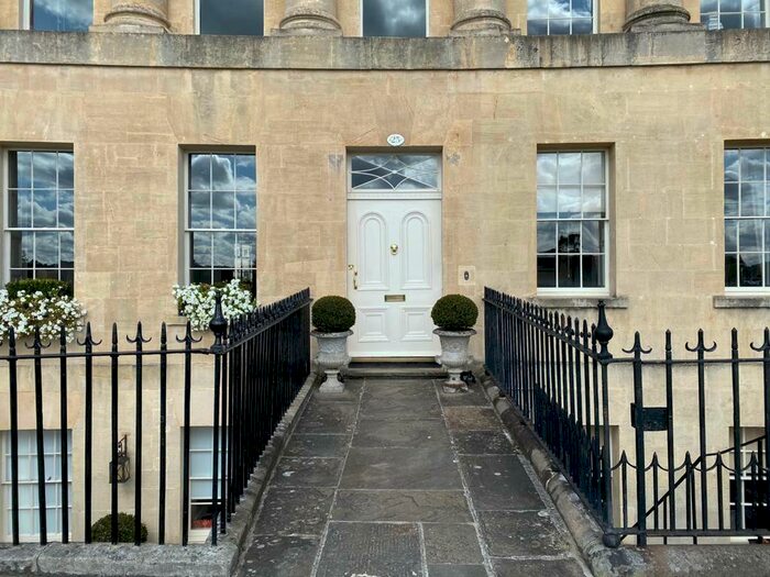 Studio To Rent In Royal Crescent, Bath, BA1