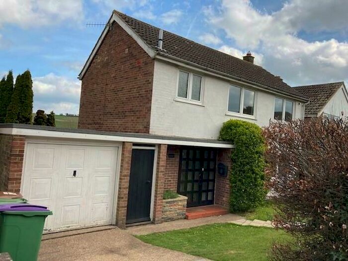 3 Bedroom Detached House To Rent In High Street, Elham, Canterbury, CT4