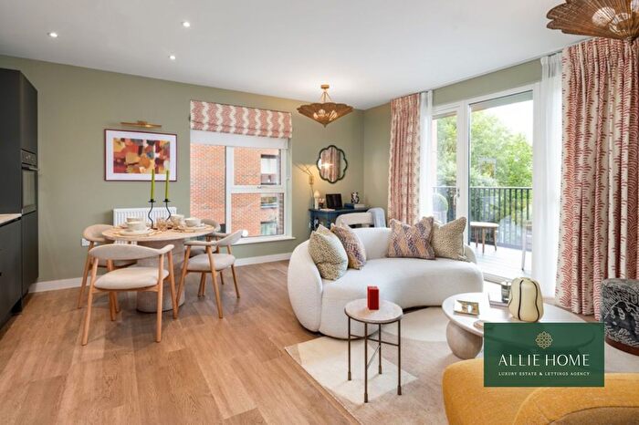 3 Bedroom Flat For Sale In Meadowlark House, Hendon, NW9