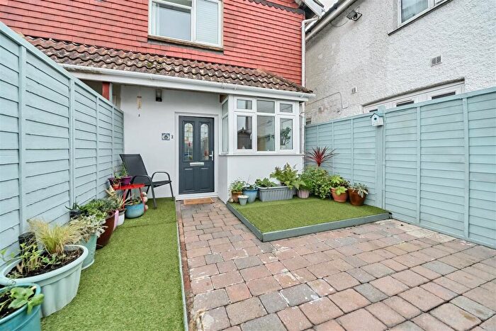 2 Bedroom Semi-Detached House For Sale In Spencer Street, Bognor Regis, PO21
