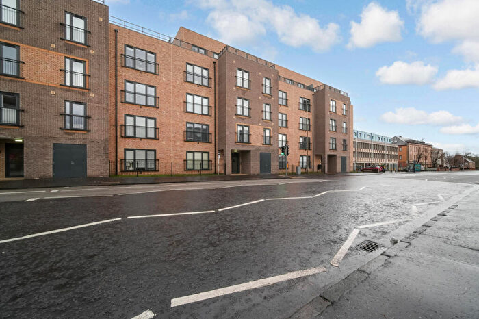 2 Bedroom Apartment For Sale In Gorgie Road Edinburgh, EH11