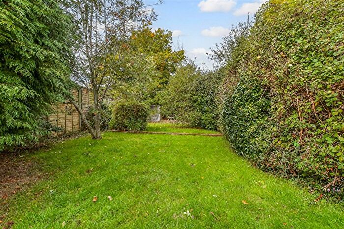 3 Bedroom Semi-Detached House For Sale In Marshalls Land, St Michaels, Tenterden, Kent, TN30