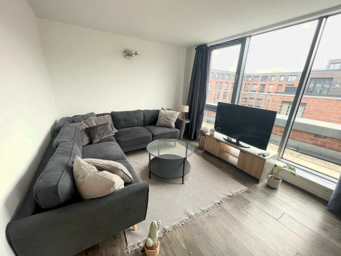 2 Bedroom Apartment To Rent In The Hicking Building, Nottingham, NG2
