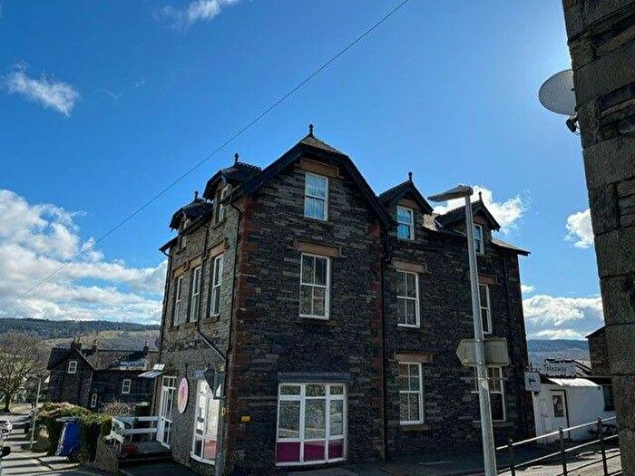2 Bedroom Flat For Sale In Rooftops Flat, Fernlea Lake Road Coniston, LA21