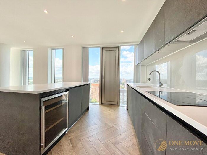 2 Bedroom Flat To Rent In Chester Road, Manchester, M15