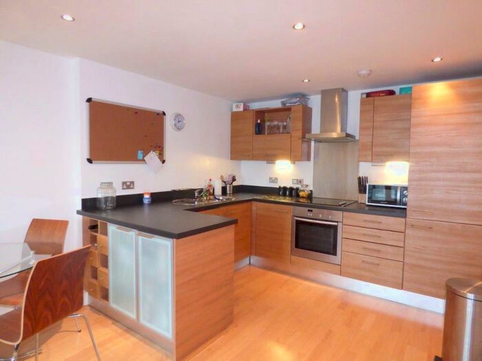 1 Bedroom Apartment To Rent In Clarence House Leeds Dock City Centre, LS10