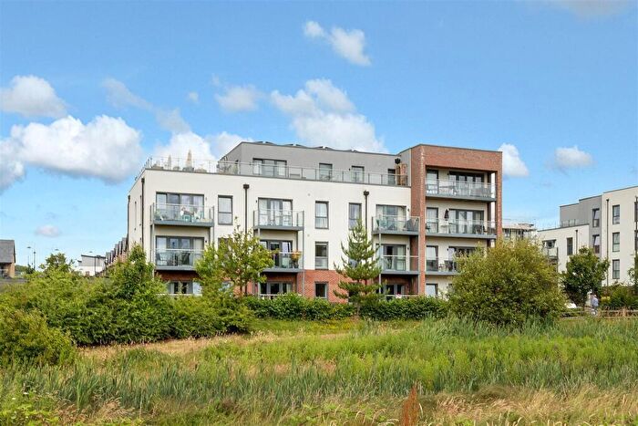 1 Bedroom Apartment For Sale In Atlas Way, Oakgrove, MK10
