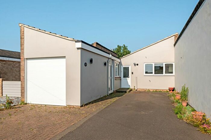 2 Bedroom Terraced Bungalow For Sale In Heron Mead, Pagham, Bognor Regis, PO21