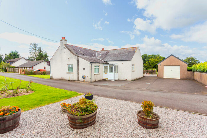 3 Bedroom Detached Bungalow For Sale In Greenlea, Dumfries, DG1