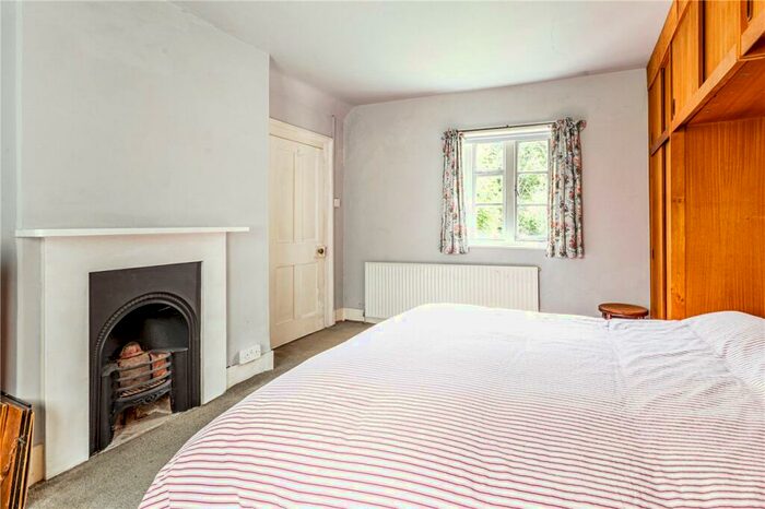 3 Bedroom Detached House For Sale In Woodcock Hill, Berkhamsted, Hertfordshire, HP4