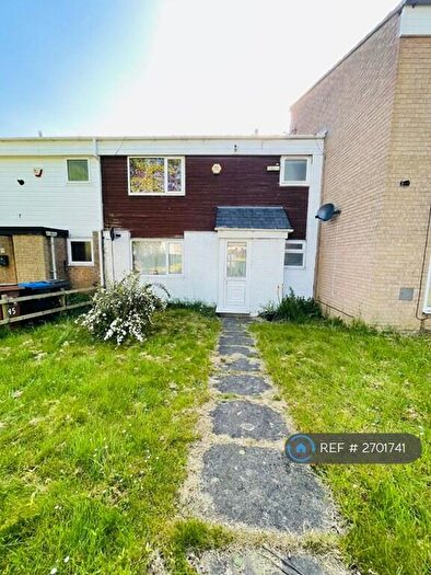 3 Bedroom Terraced House To Rent In Entwood Drive, Northampton, NN3