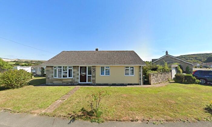 3 Bedroom Bungalow For Sale In Bannock Road, Whitwell, Ventnor, PO38