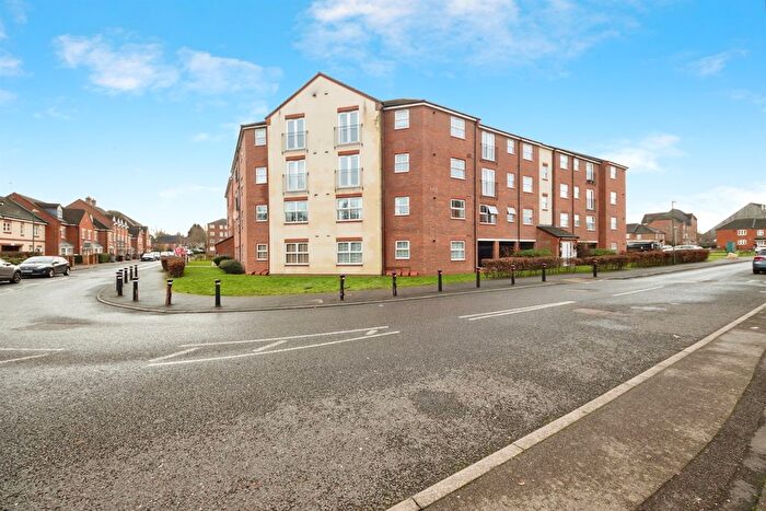 2 Bedroom Flat For Sale In Wharf Lane, Solihull, B91
