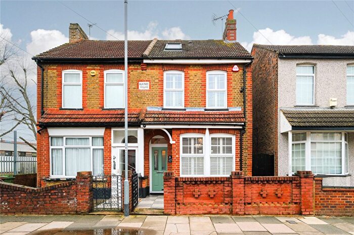 3 Bedroom Semi Detached House For Sale In Whalebone Avenue, Chadwell Heath, RM6