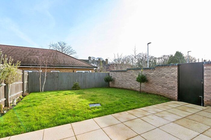 3 Bedroom Detached House For Sale In Peregrine Drive, Great Warley, Brentwood, CM13