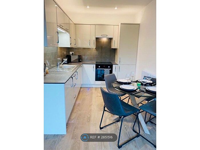 1 Bedroom Flat To Rent In Bateman Mews, Cambridge, CB2
