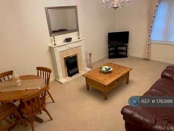 3 Bedroom Flat To Rent In Fonthill Avenue, Aberdeen, AB11