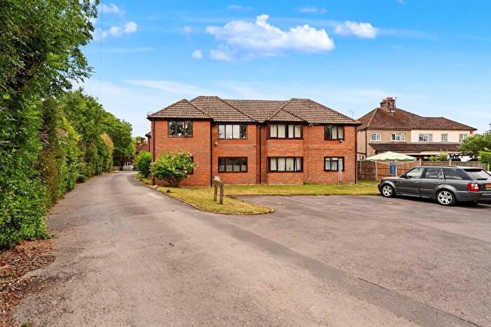1 Bedroom Apartment For Sale In Weston Road, Aston Clinton, Aylesbury, HP22