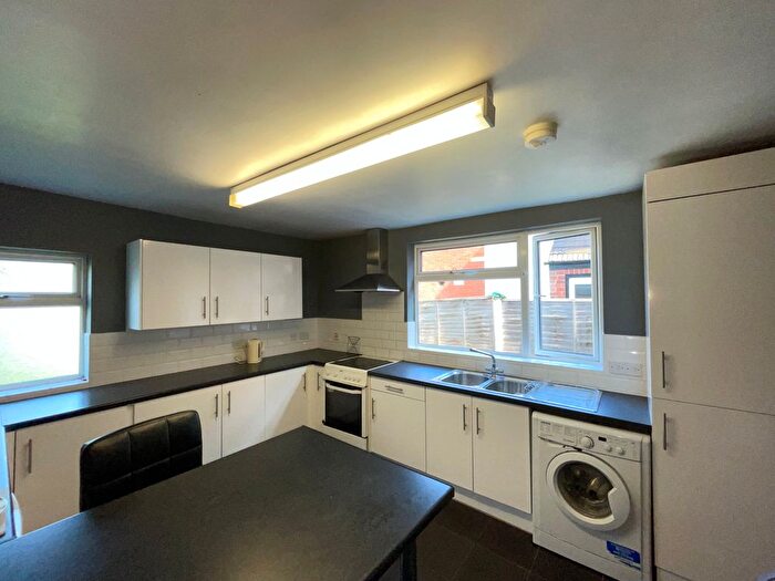 4 Bedroom Property To Rent In Allen Road, Wolverhampton, WV6