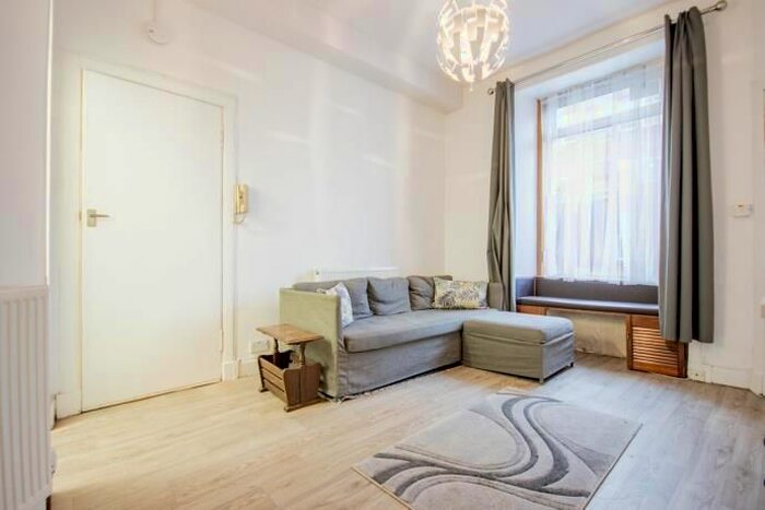 1 Bedroom Flat To Rent In Westfield Road, Edinburgh EH11