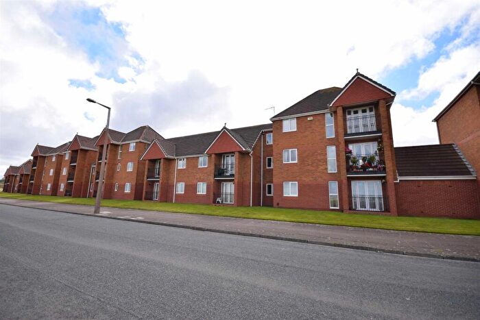 2 Bedroom Apartment For Sale In Dunlins Court Wallasey, CH45